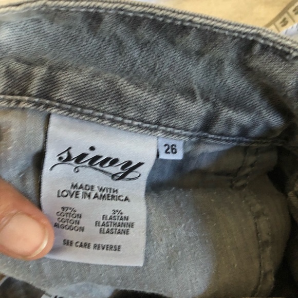 Revolve, shopbop authentic Siwy Camilla shorts - Picture 6 of 7